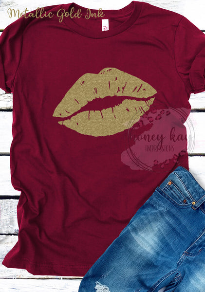 Metallic Gold Lips